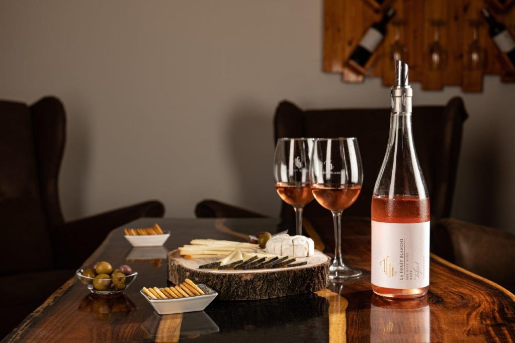 בר יינות לבית